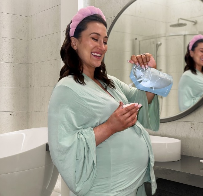 pregnant woman using AO2 Clear Pregnancy-safe skincare for acne with AO2 Clear